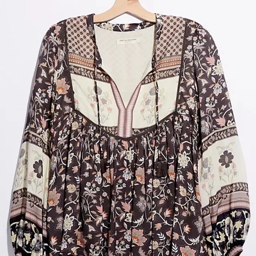 Spell & the Gypsy Collective Portabello Road Blouse in Nightshade - Picture 3 of 7